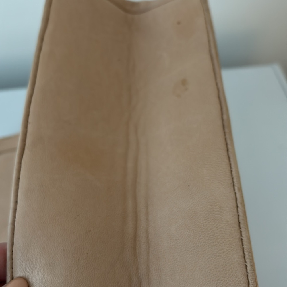 HOBO Beige Woven Tote Bag - Picture 7 of 10